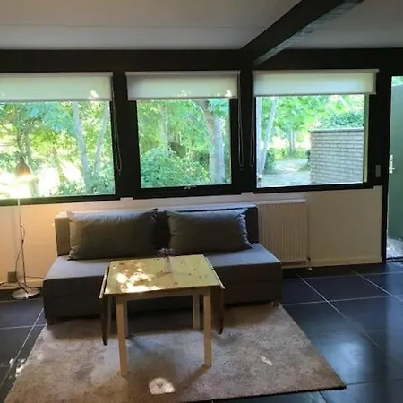 Anneks Ved Ostera リーベ